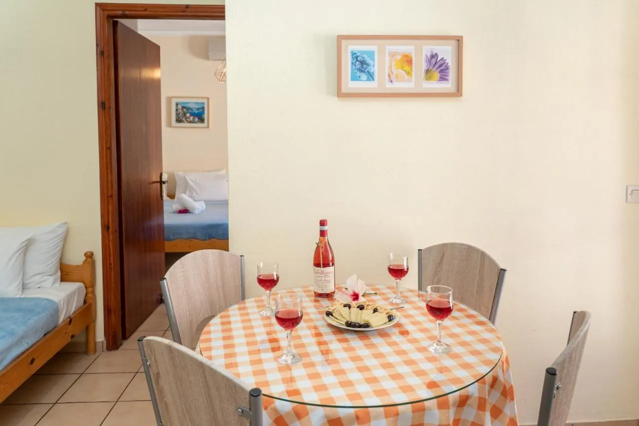 Alexatos Studios & Apartments Agia Efimia 그리스